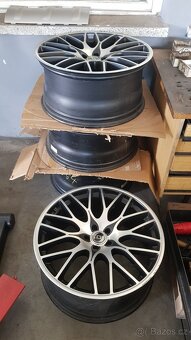 Alu kola pro Mercedes ML. 10j x 22" ET40 - 3