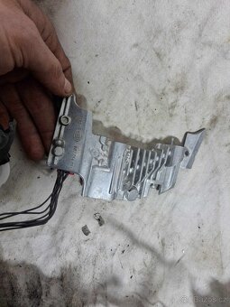 Chladiče LED světlomety BMW F10 - 3