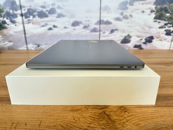 MacBook PRO 16" 2019 i7 2.6GHz/16GB RAM/512GB SSD - 3
