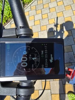 Elektrokoloběžka HUGO BIKE X - 3