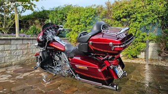 Harley-Davidson Electra Glide Ultra Classic, CVO - 3