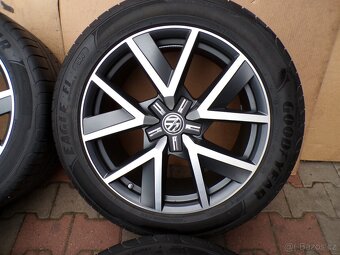 VW Touareg III CR7 Braga 9J x 20 ET33 285/45 R20 108W - 3