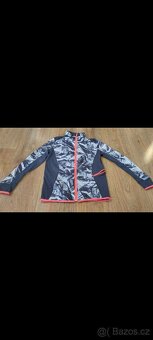 Cyklodres Crivit 122/128
Prodám krásný klučičí cyklo dres - 3