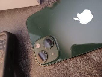 iPhone 13 - 128 GB - 3