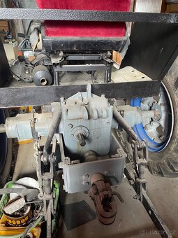 traktor Zetor 25 - 3