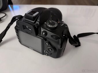 Digitální zrcadlovka Nikon d3200 s příslušenstvím - 3