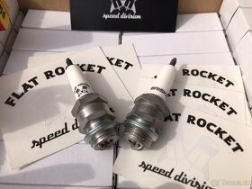 Prodám nové zapalovací svíčky 18-5, M18 x 1.5mm - 3