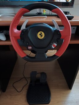 Volant Thrustmaster Ferrari 458 Spider + pedály - 3