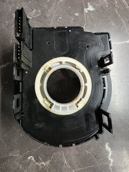 VW Transporter T6 kroužek pod volant - 3