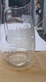 Skleněný džbán - 3