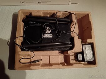 AC1200 dual band wifi router,5GHZ - 3