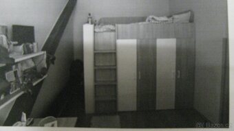 Postel patrová s vestavnou  skříní - 3