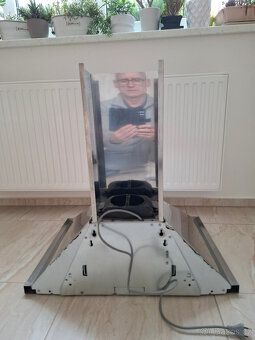 digestoř Whirlpool - 3