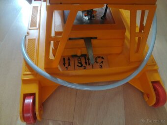 JEŘÁB JOUSTRA 70. léta - 3