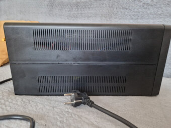 APC Easy-UPS - 3