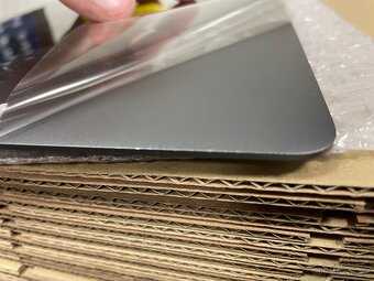 MacBook Air 13" - Displej - 3