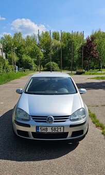 Volkswagen Golf V - 3