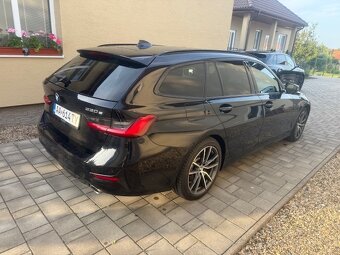 BMW 330e Touring - 3