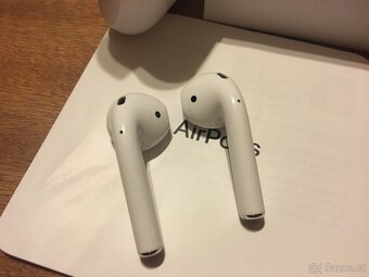AirPods 2.generace - 3