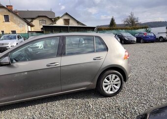 Volkswagen Golf 1.6 TDI Klima, Tempomat nafta manuál 66 kw - 3