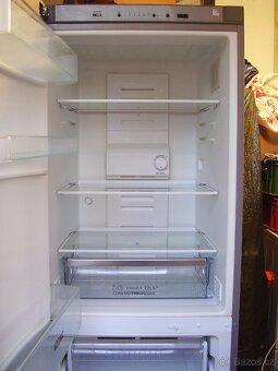 Kombinovaná chladnička s technologií NO FROST - 3