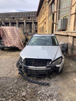 Mercedes W204 náhradní díly - 3