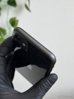 iPhone 11 64GB černý - záruka, DPH - 3