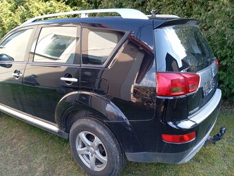 Peugeot 4007 - 3