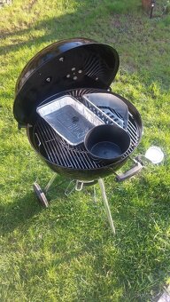Gril Weber Master-Touch GBS E-5750, 57 cm - černý - 3
