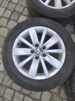 Prodám orig alu 16 Vw Passat Golf 5x112 ET 45 letní pneu - 3