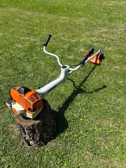 Profesionální křovinořez stihl fs490 - 3