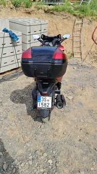 Honda Forza 125, rok 2020 - 3