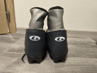 Běžecké boty Botas Magna 44 - 3