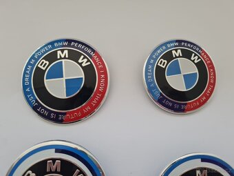 Predný znak na kapotu a zadný znak na kufor pre BMW - 3