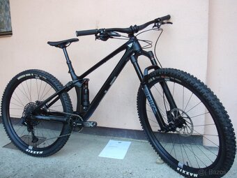 Nové YT Izzo Core 1 Carbon 2024 - 3