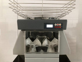 Zummo - odšťavňovač, lis na citrusy, lis na pomeranče, lis n - 3