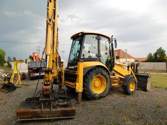Traktorbagr KOMATSU WB 93 R, Hydraulická svahovka - 3