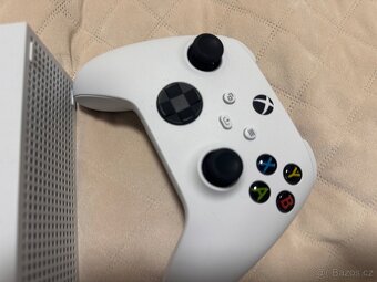 Herní konzole Xbox X - 3