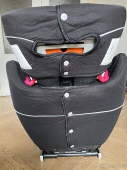 Autosedačka Cybex Free Fix - 3