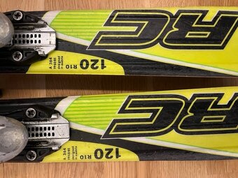 Prodám lyžařský set Fischer 120 + lyžáky 33 - 3