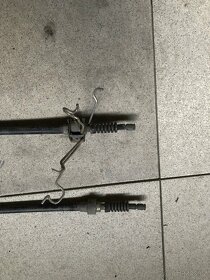 Vw Golf 4 TDi vzduchový box, lana ruční brzdy - 3