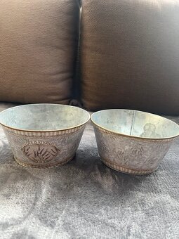 Kovové květináče - 3