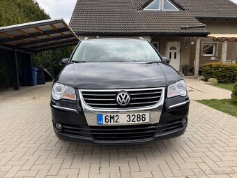 Vw Touran 2.0D automat - 3