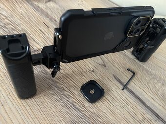 Klec SmallRig pro iPhone 15 Pro max - 3