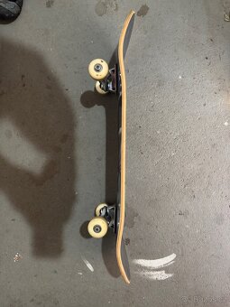 Skateboard - 3
