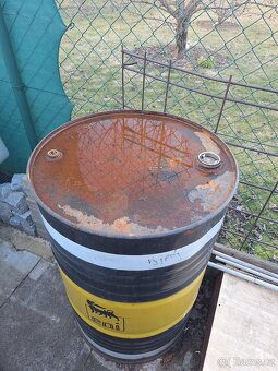 Sud kovový,sud od oleje,sud 200l,sud - 3