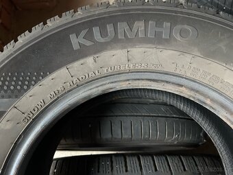 2x zimní pneu 215/70/15 C Kumho - 3