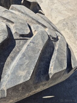 440/80-28 (16.9-28) IND 163A8 Michelin Power CL - 3