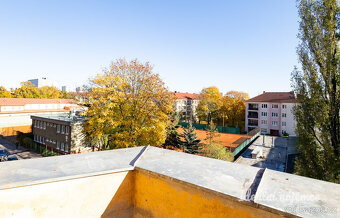 Pronájem bytu 3+1, Saratovská, Strašnice, 28 900Kč/měs, 93 - 3