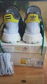 Adidas Human Race Pharrell vel.40,5 - 3